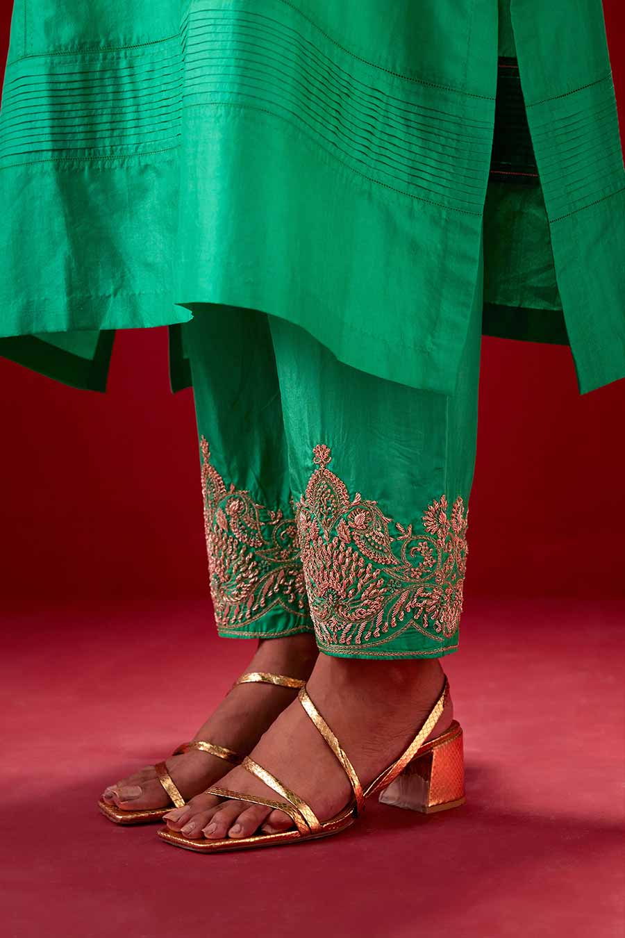 Emerald Green Silk Embroidered Kurta & Pant Set