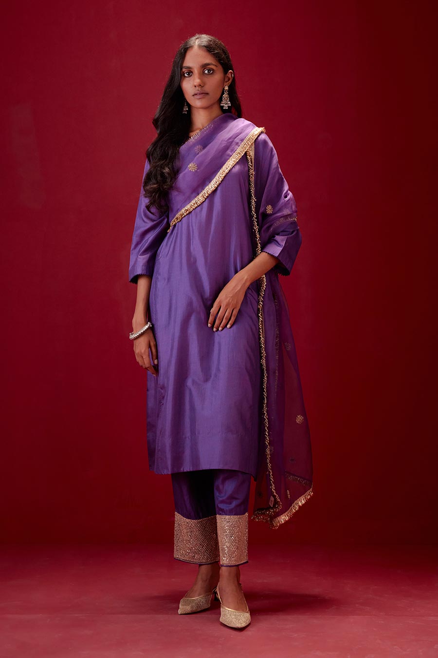 Grape Silk Organza Embroidered Dupatta