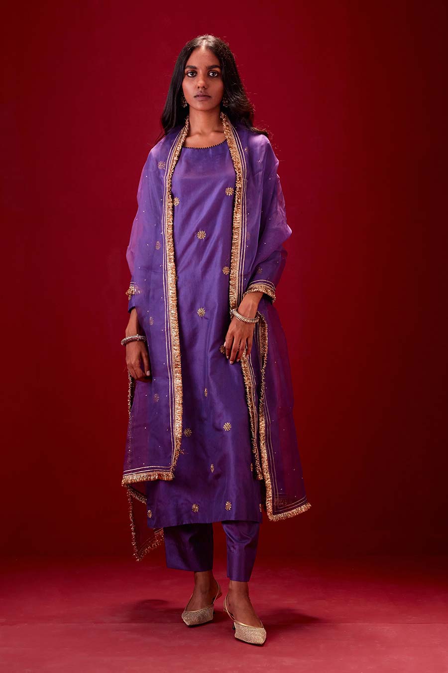 Grape Silk Organza Embroidered Dupatta