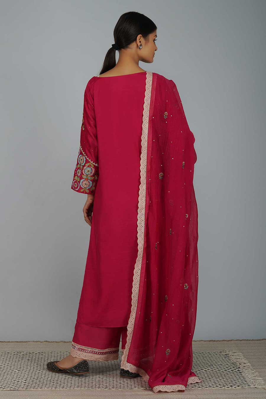 Suzani Flower Pink Kurta Set (Set of 3)