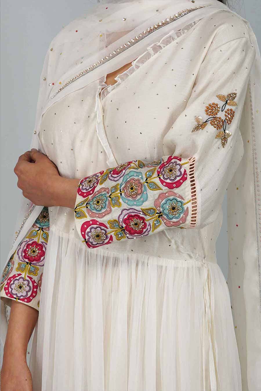 Suzani Flower Ivory Angrakha Set (Set of 3)
