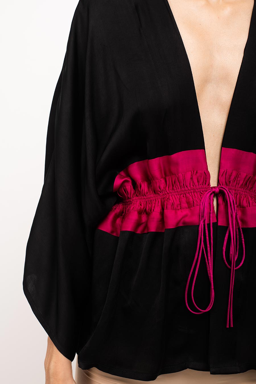 Black-Wine Short Cape Overlay