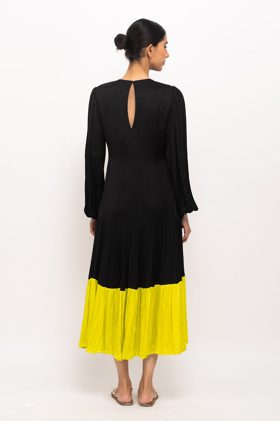 Black-Yellow Gather Maxi Dress