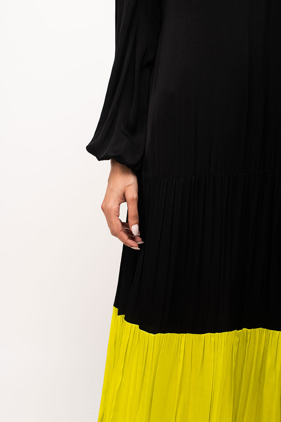 Black-Yellow Gather Maxi Dress