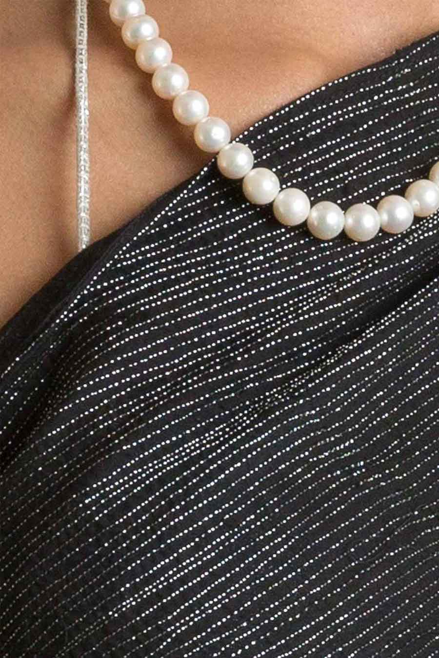 Black Signature Metallic Stripe Printed Saree