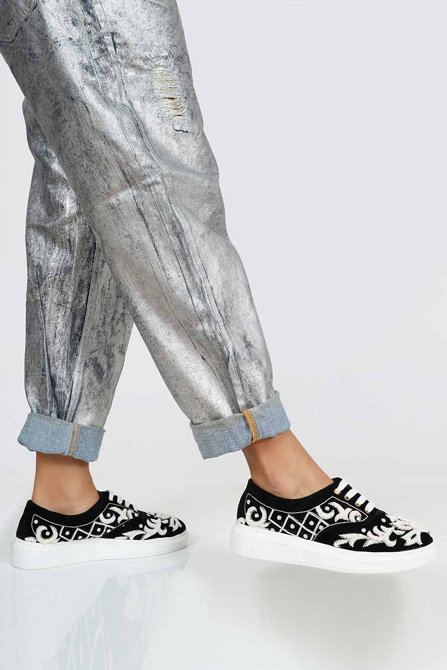 Black Velvet Rouge Embroidered Sneakers