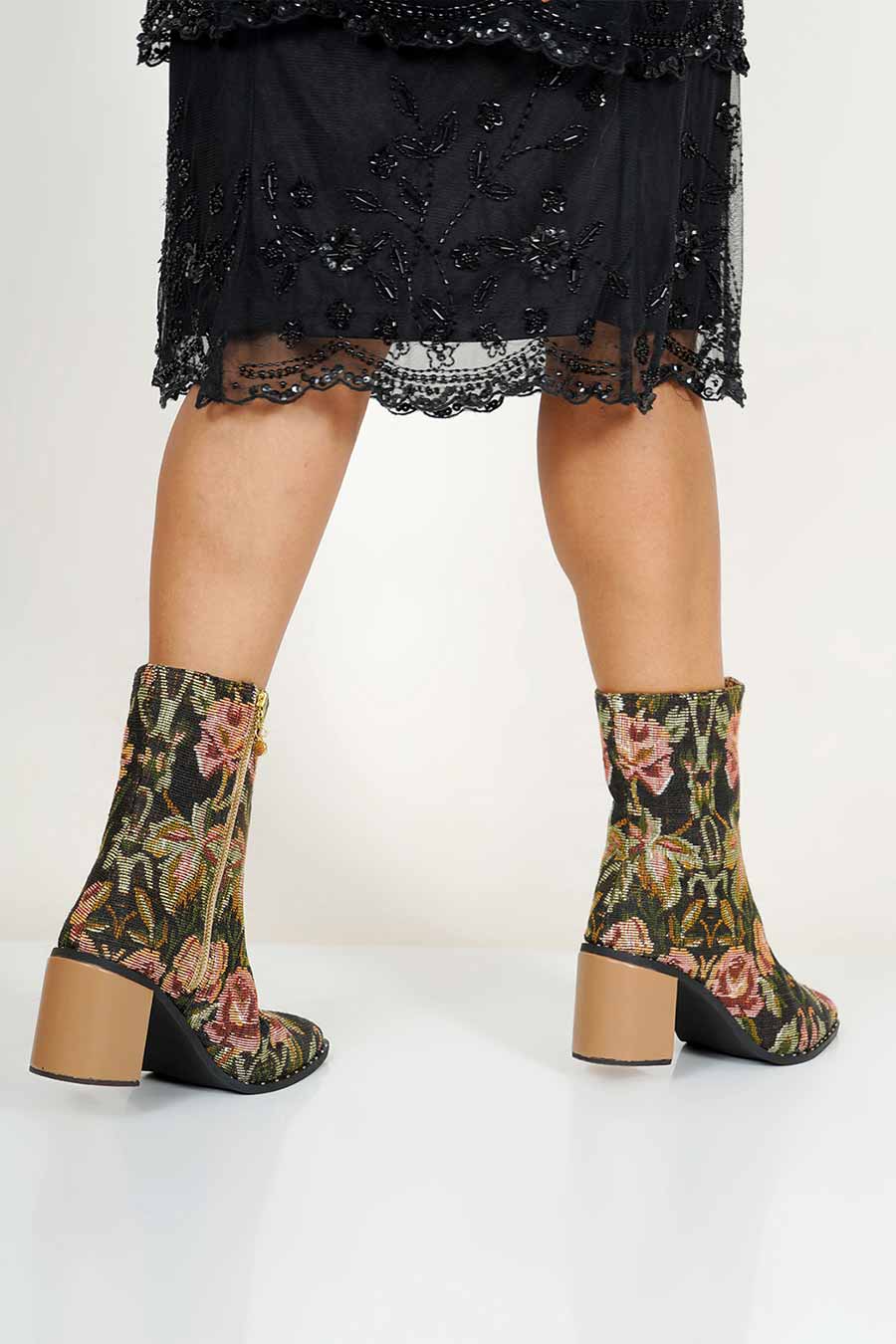 Norah Floral Vintage Boots