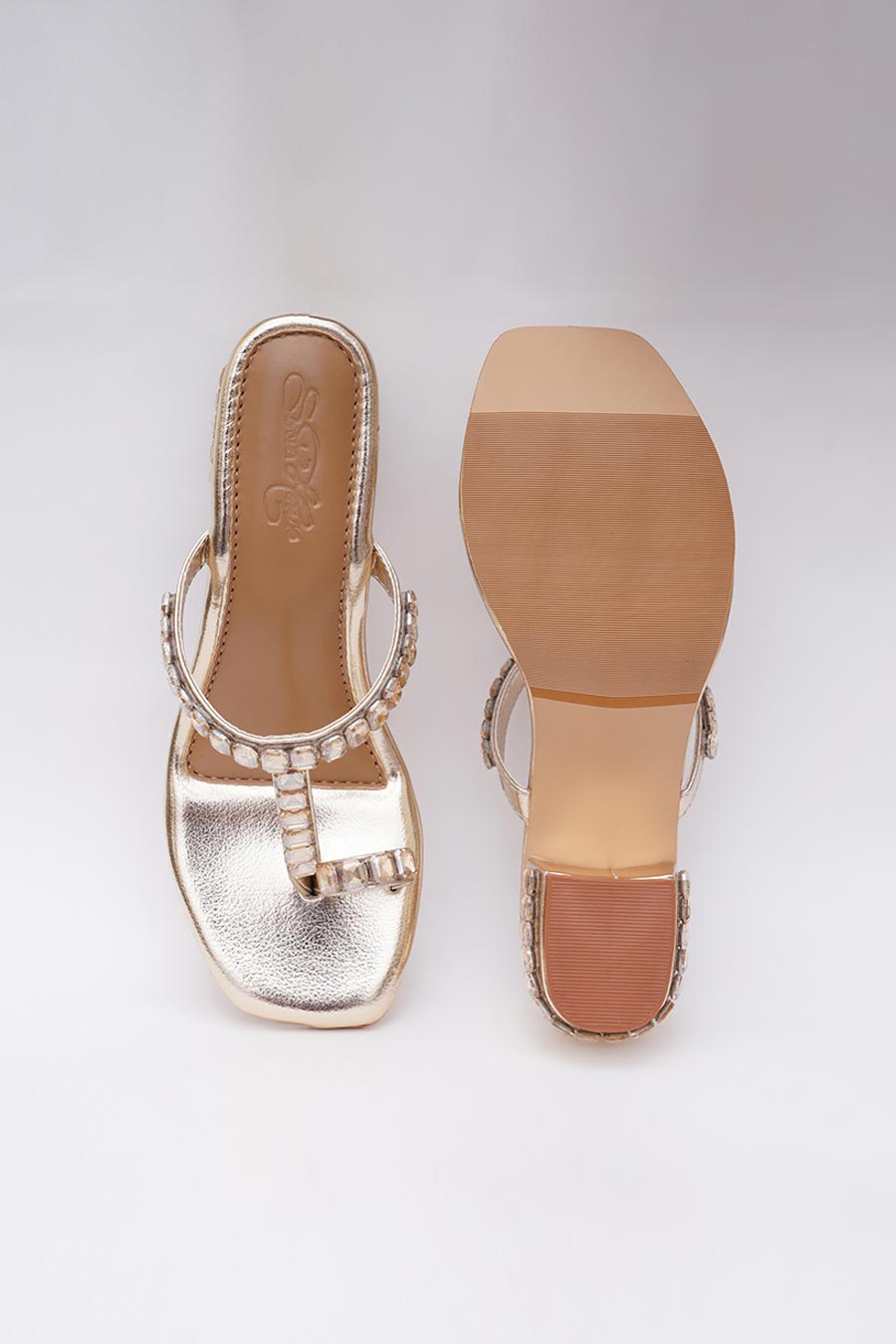 Gold Diamond Stud Kolhapuri Heels