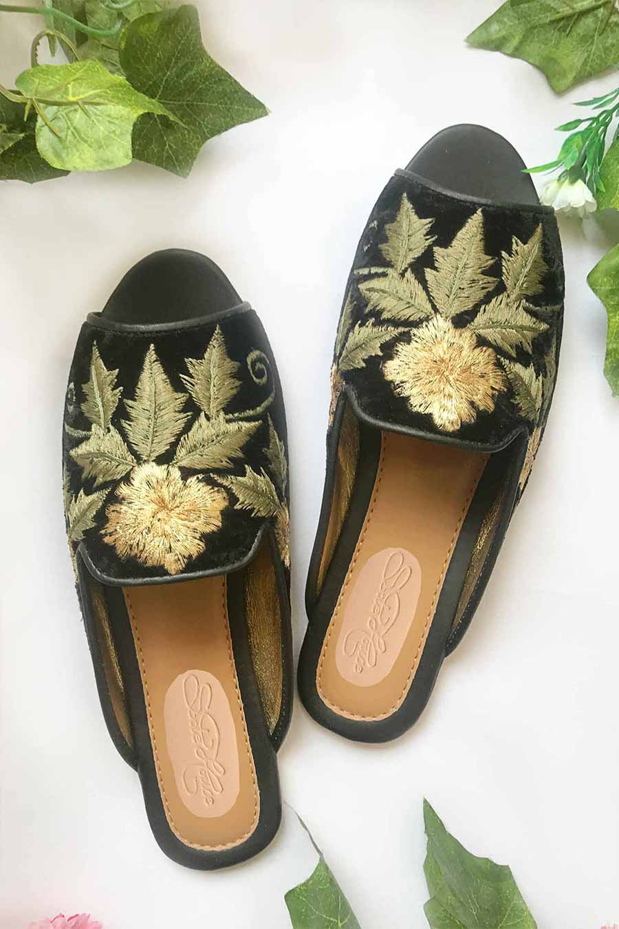 Black and Gold Zari Flower Loafers