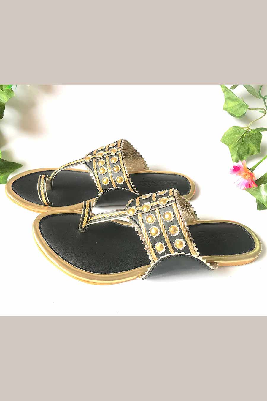 Mystic Black Gold Filigree Kolhapuri