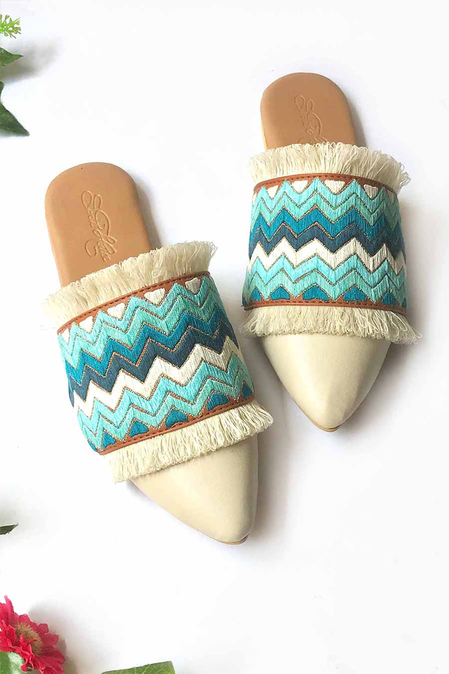Shaded Fringe Loafers