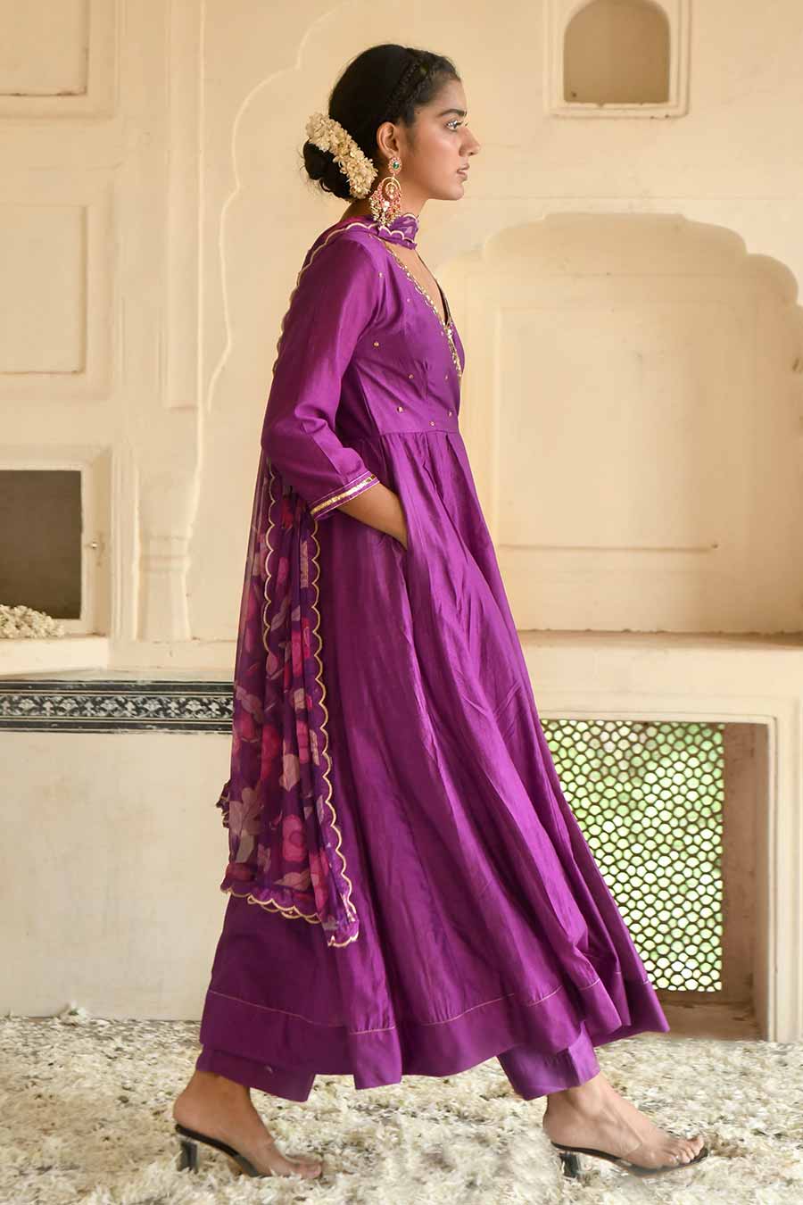 Violet Chanderi Embroidered Kurta Set