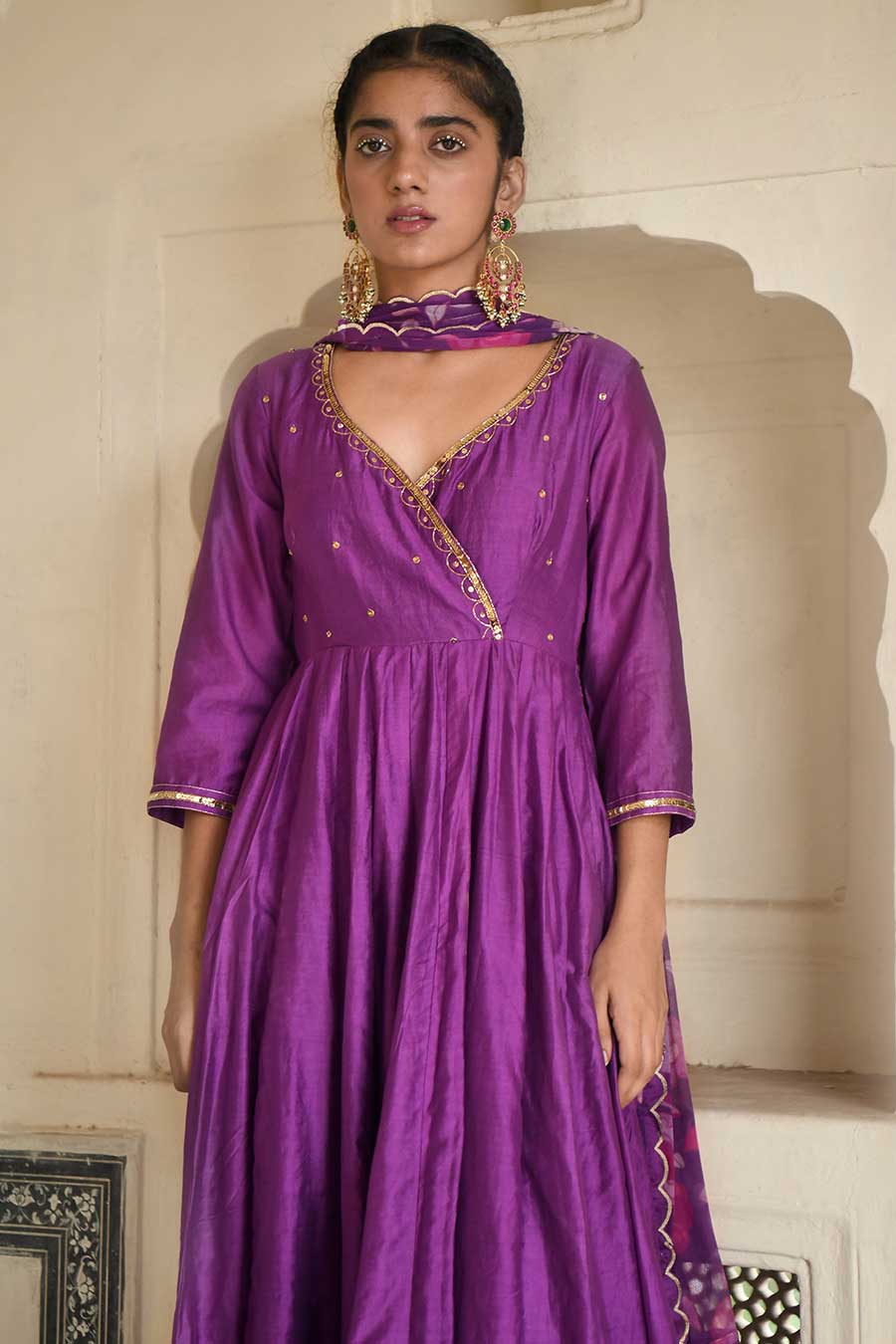 Violet Chanderi Embroidered Kurta Set