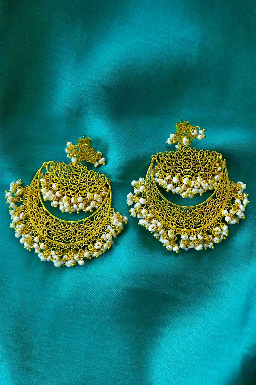 Aayat Pearl Chandbali Earrings