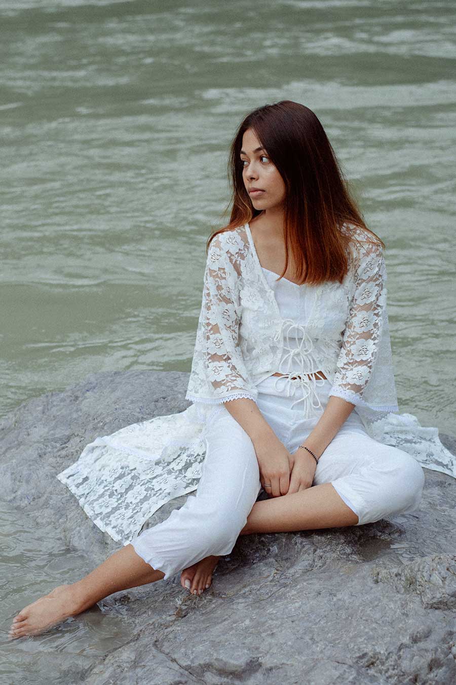 BORA-BORA - White Lace Kaftan & Pants Set
