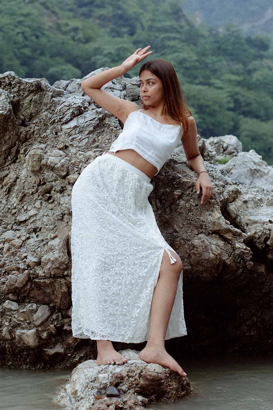 PHI-PHI - White Lace Pull-String Skirt