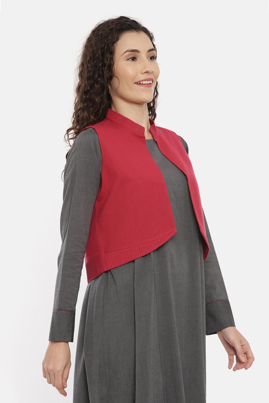 Red Pleated Short Open Jacket