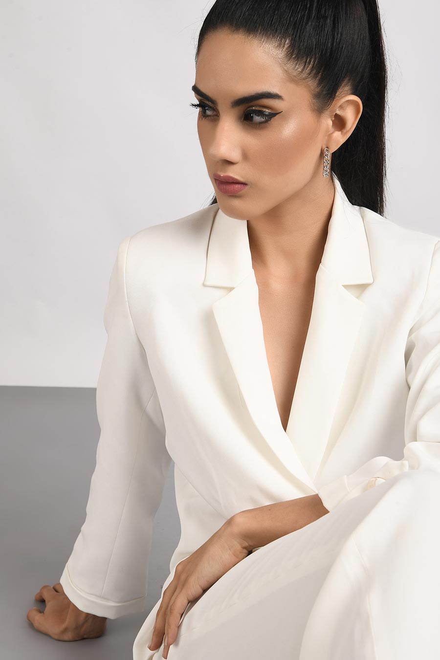 White Classic Blazer