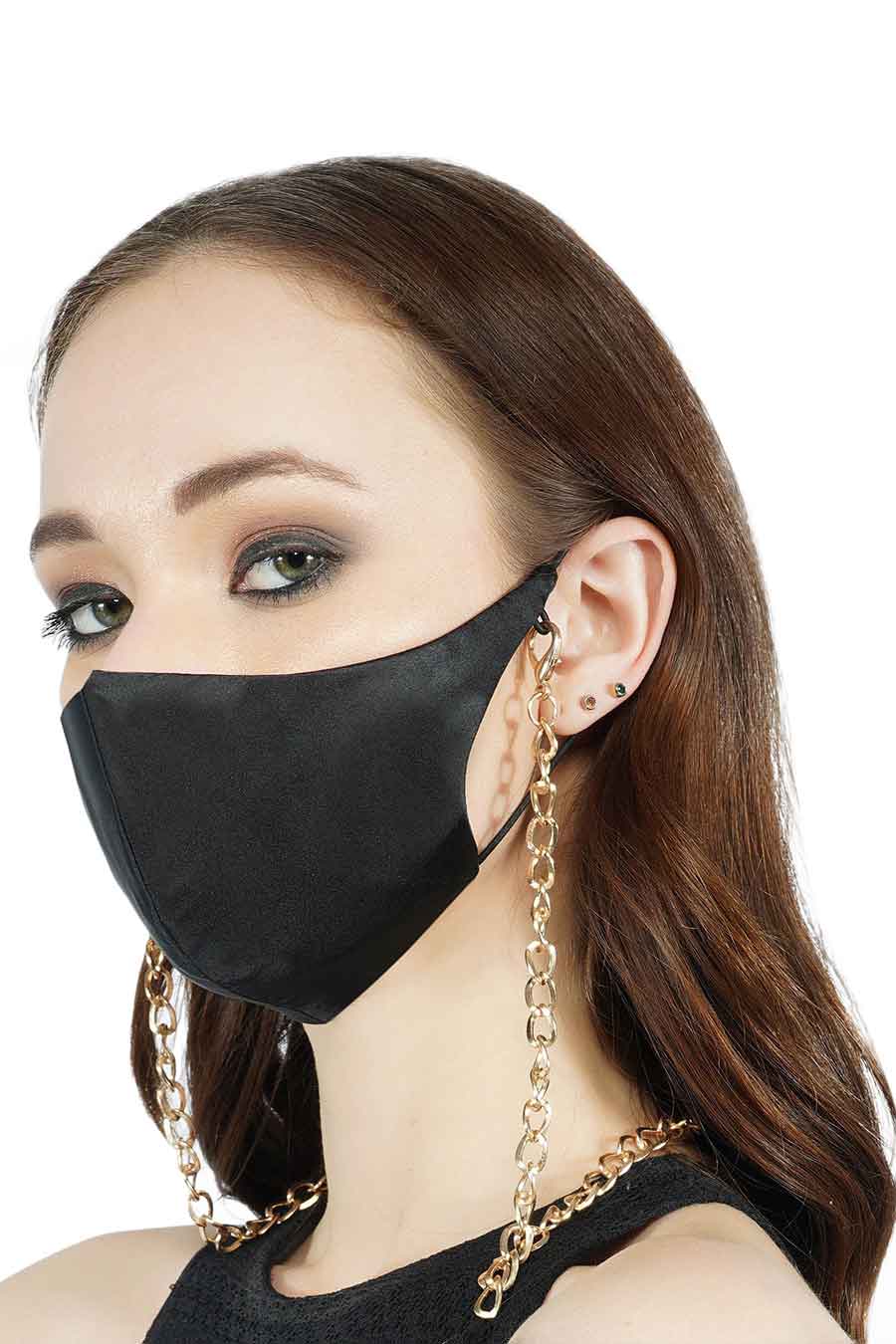 Black 3 Ply Mask With Chain