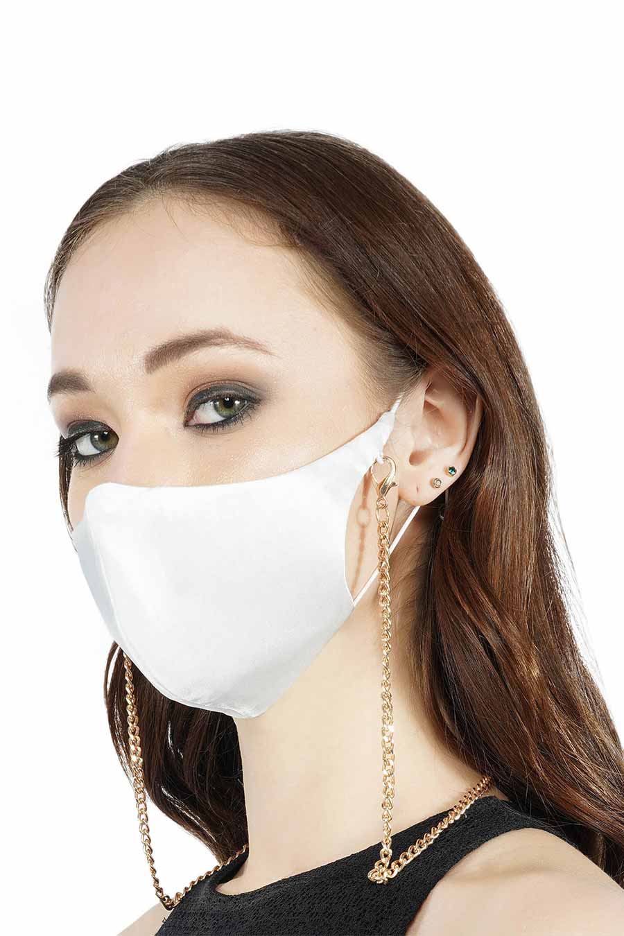 White 3 Ply Mask With Chain