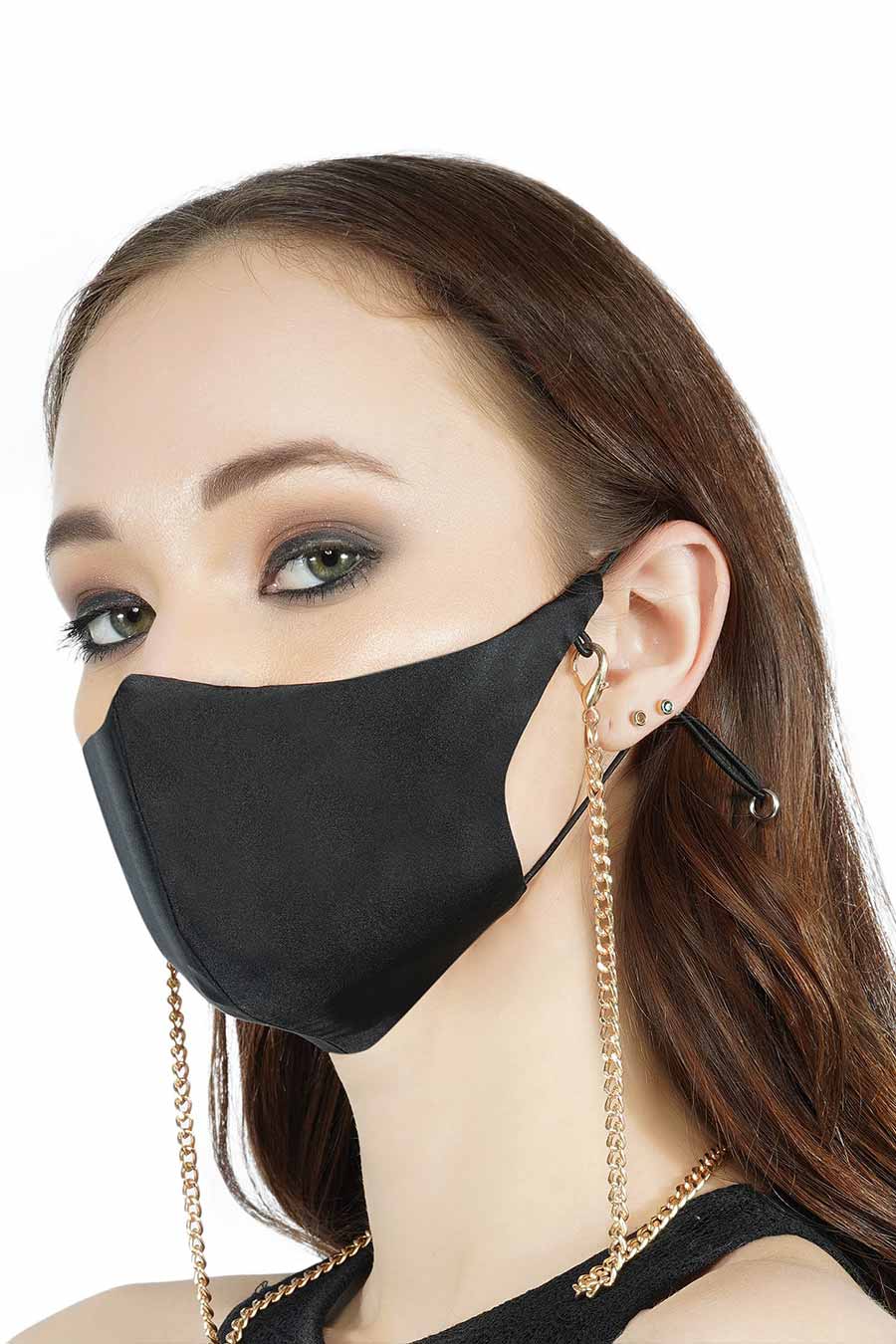 Black 3 Ply Mask With Chain