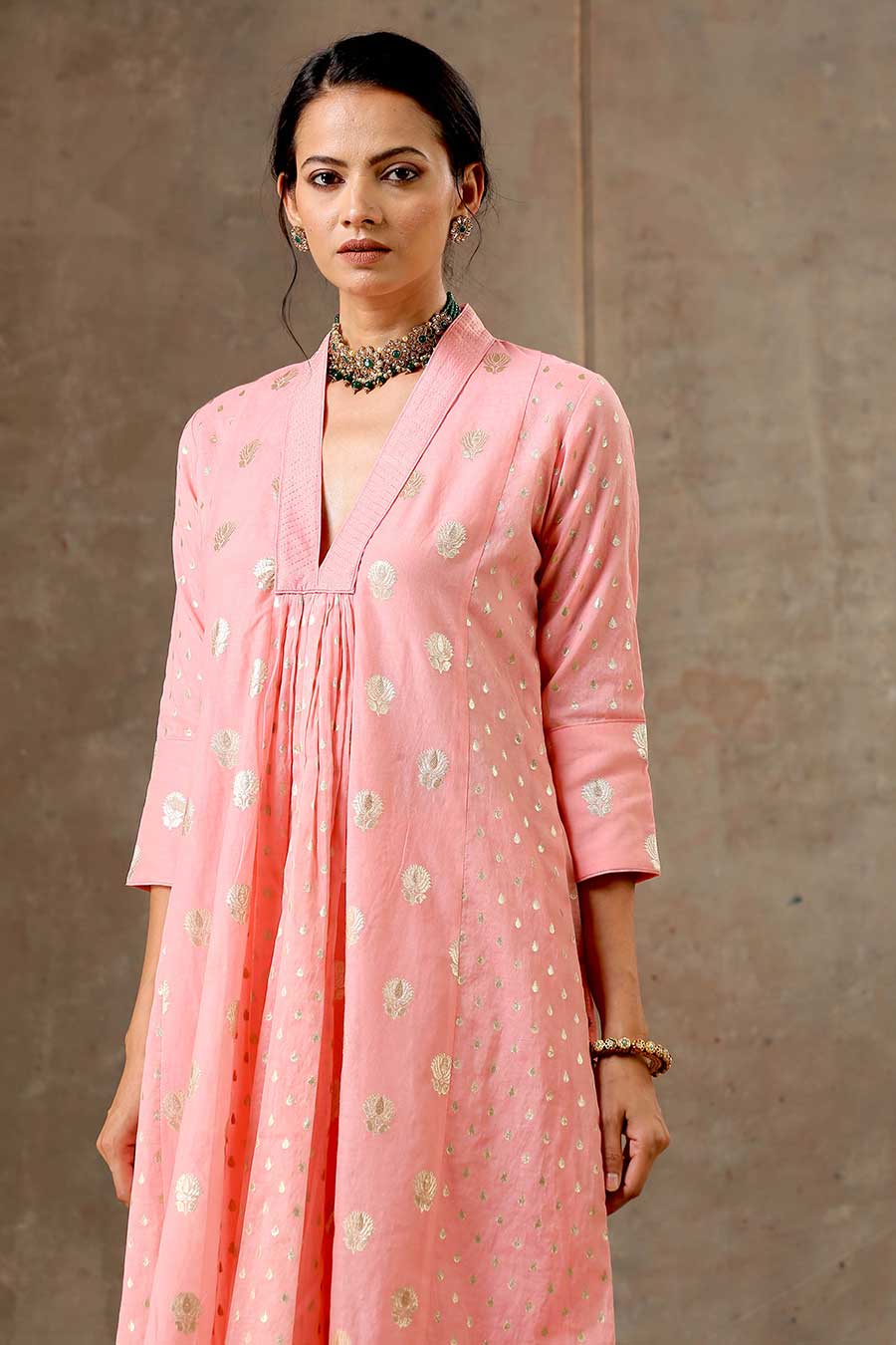 Peach Silk Chanderi 5 Kali Kurta Set With Dupatta