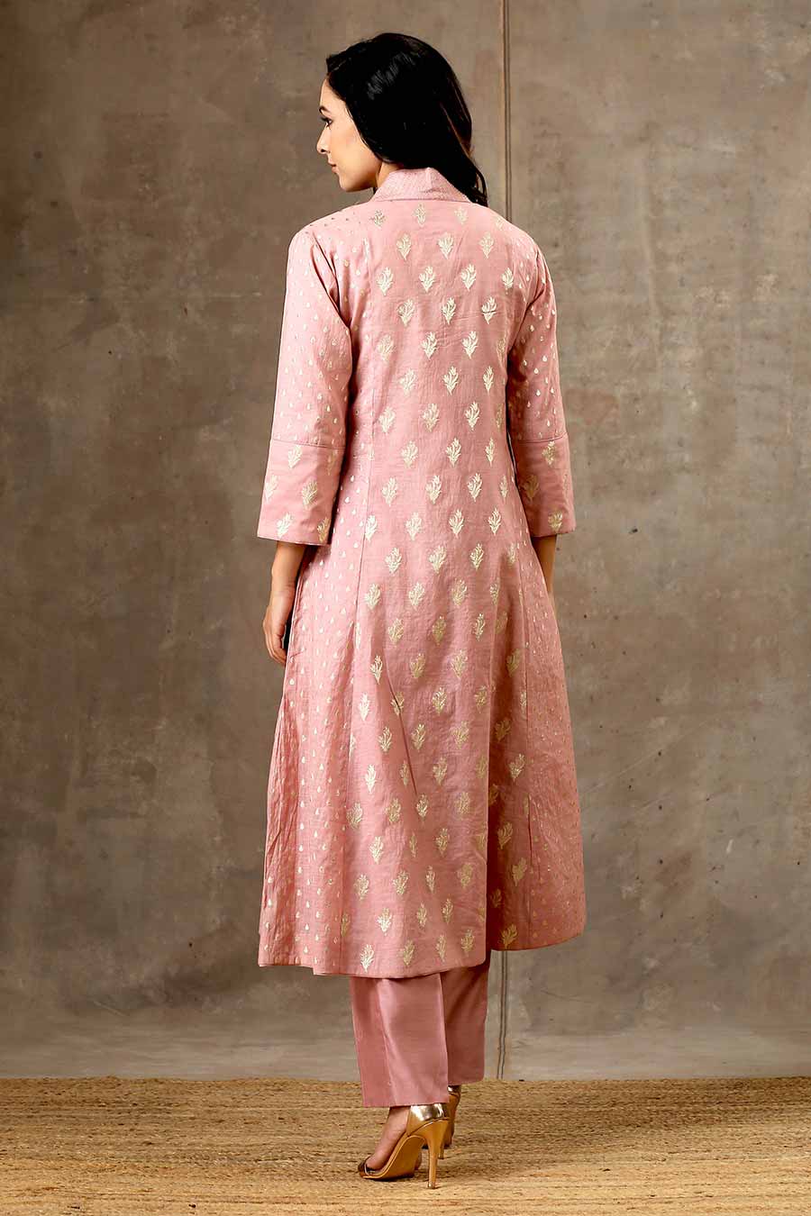 Pink Silk Chanderi 5 Kali Kurta Set With Dupatta