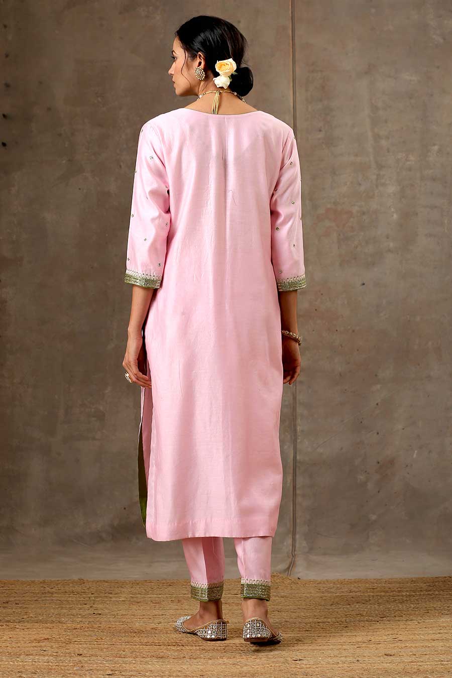 Malhaar Pink Chanderi Silk Kurta Set With Dupatta