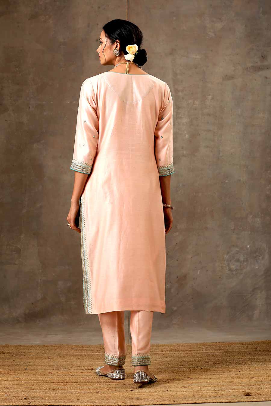 Malhaar Peach Chanderi Silk Kurta Set With Dupatta