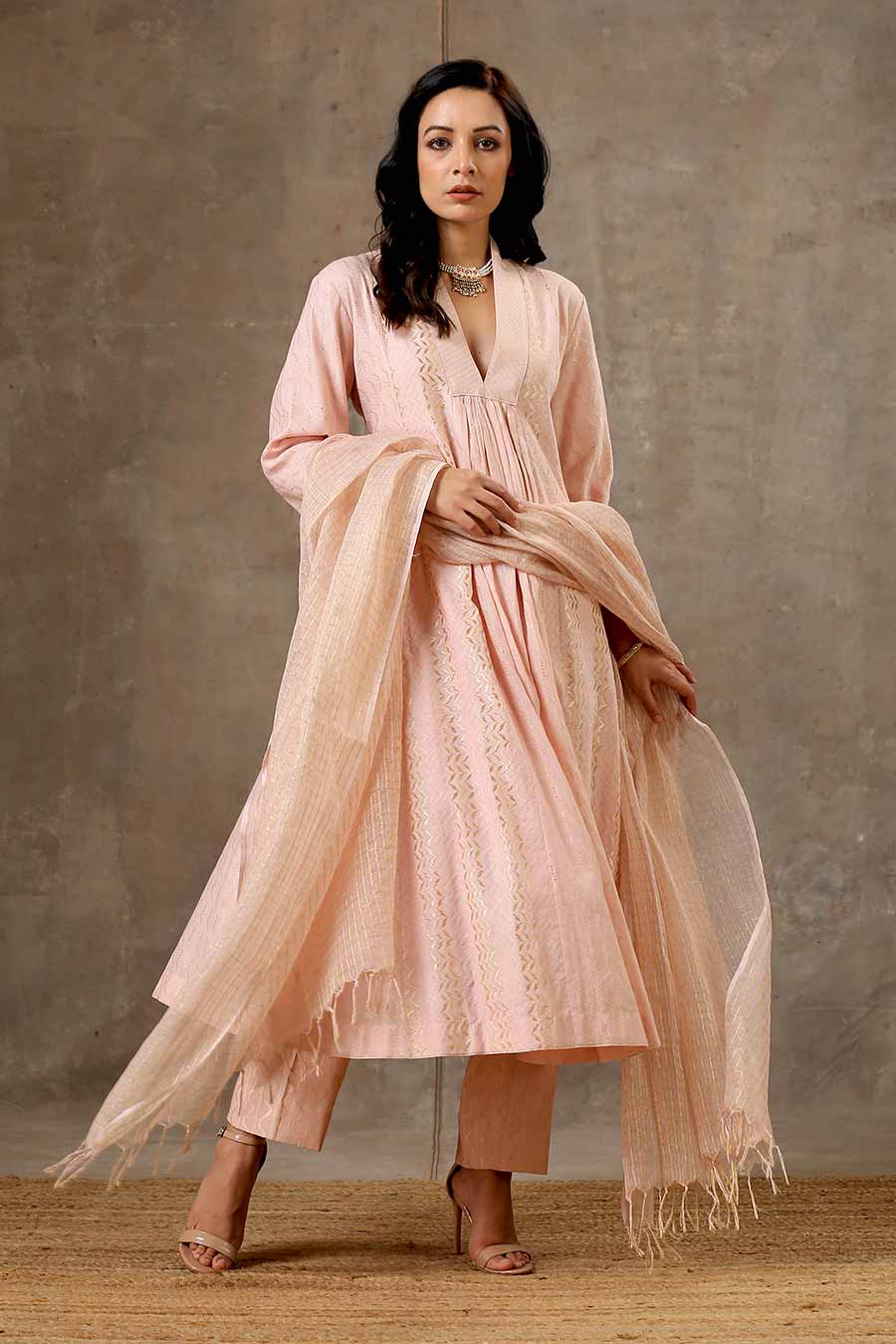 Powder Pink Woven Cotton Kurta Set With Dupatta