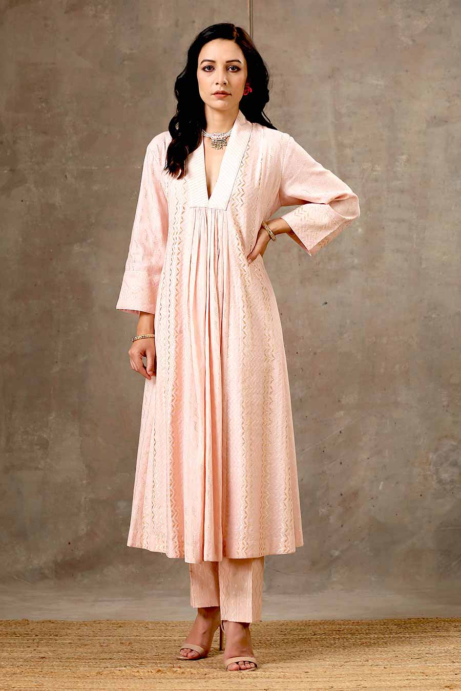 Powder Pink Woven Cotton Kurta Set With Dupatta