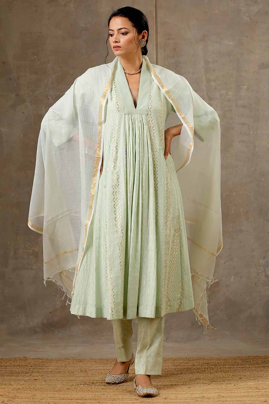 Green Woven Cotton Kurta Set With Dupatta