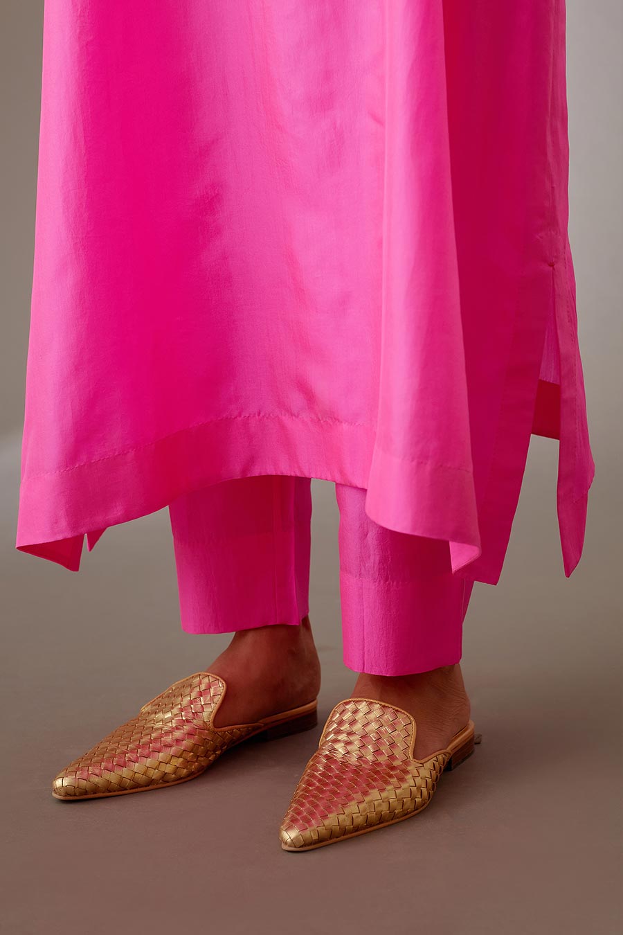 Rose Pink Silk Embroidered Kurta & Pant Set