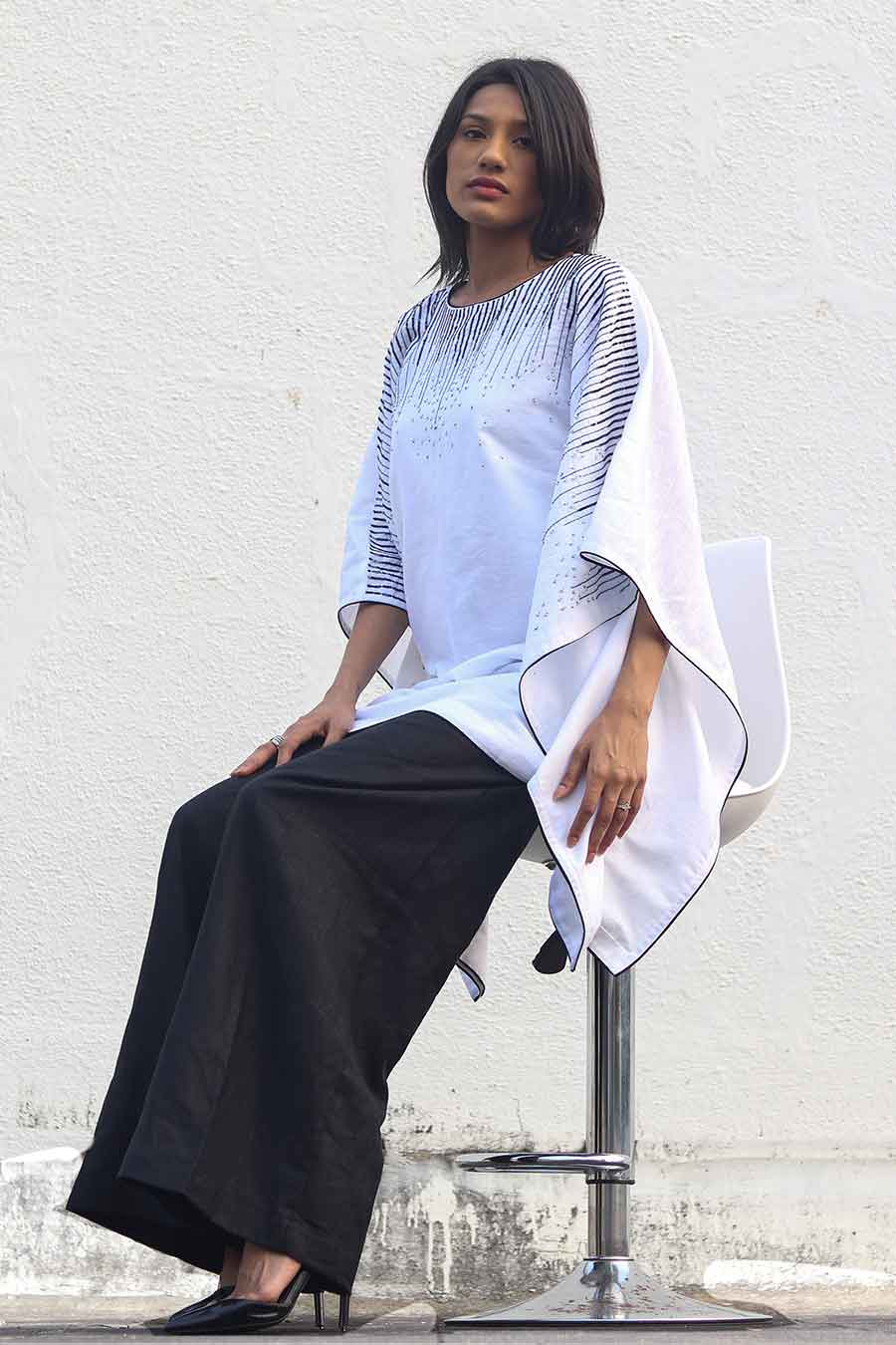 White Linen Embroidered Short Kaftan