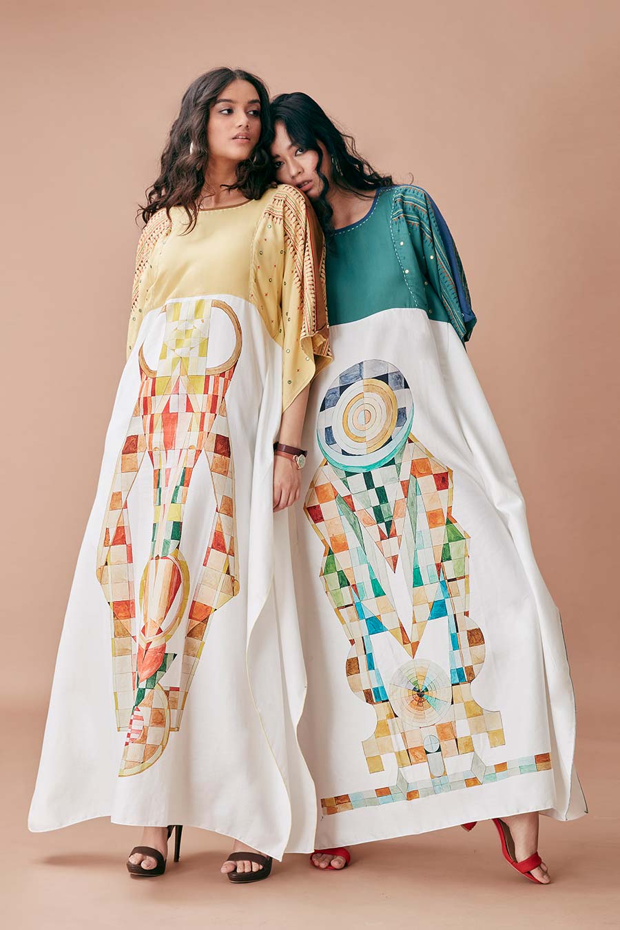 Aahi Pinnacle White Kaftan Dress