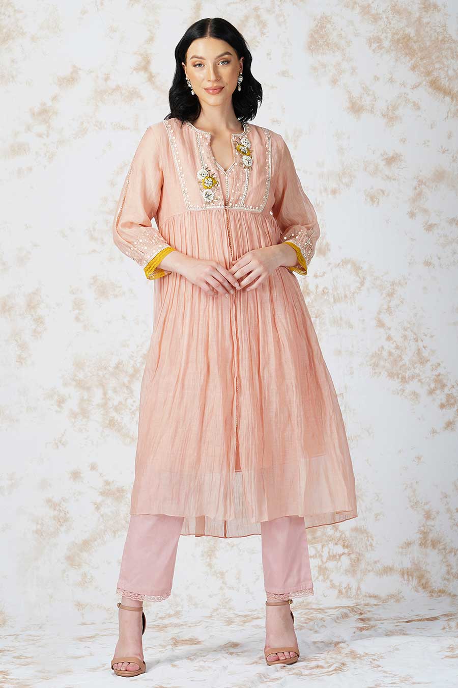 Baroque Flower Pink Kurta Set With Jacket