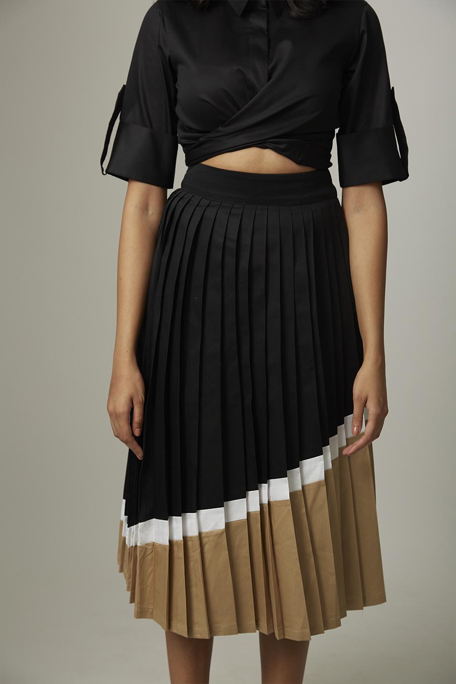 Colourblock Pleated Midi Skirt With Belt