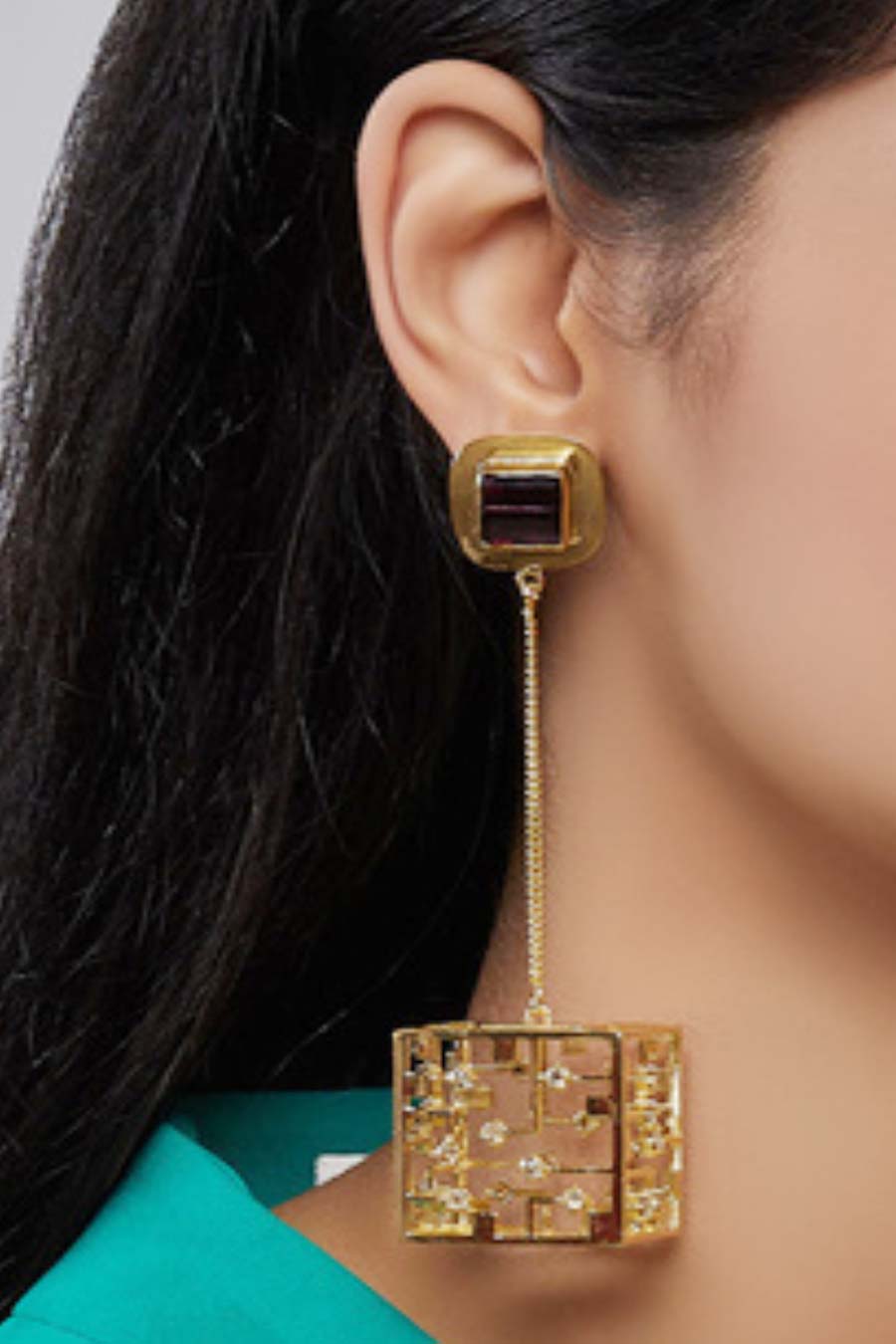 Gold Metal Swarovski Dangler Earrings