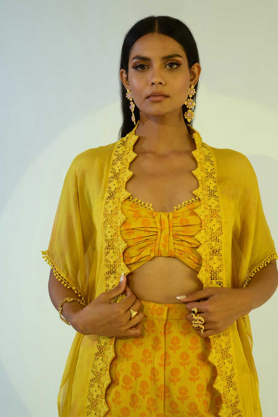 LUNA - Yellow Top & Pant Set With Shrug