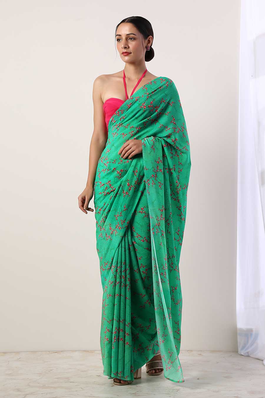 Green Crepe Saree & Unstitched Blouse