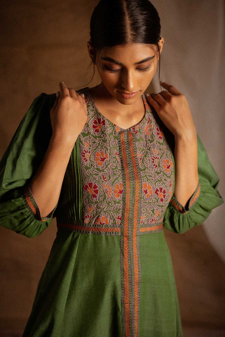 Green & Red Embroidered Kurta & Pant Set