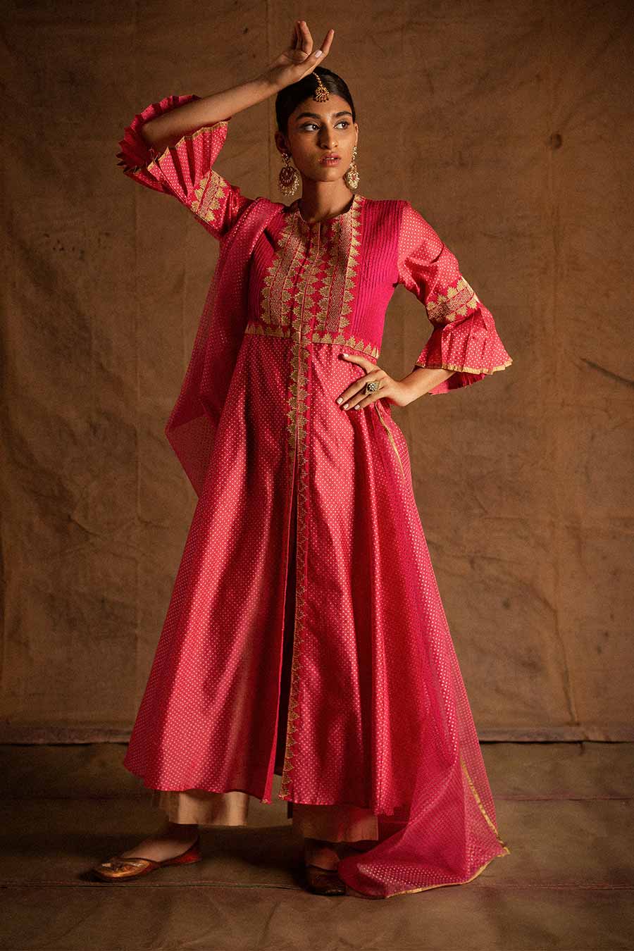 Pink Chandei Embroidered Kurta Set