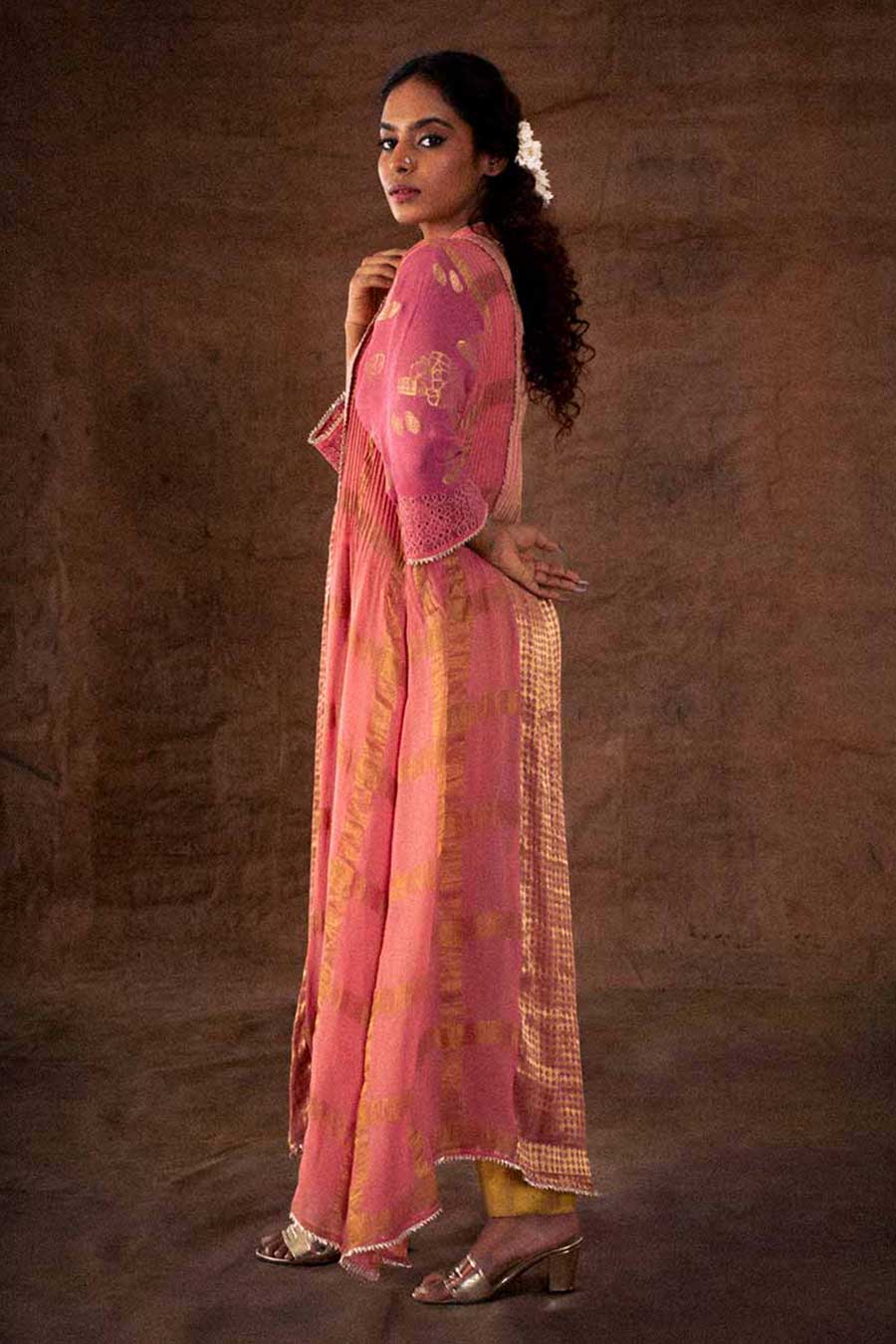 Pink Embellished Kurta Set