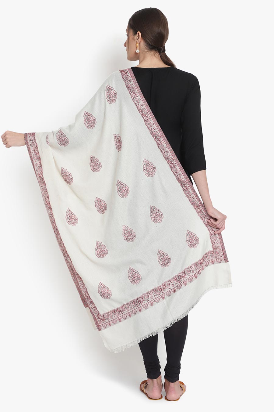 Cream Paisley Jacquard Stole