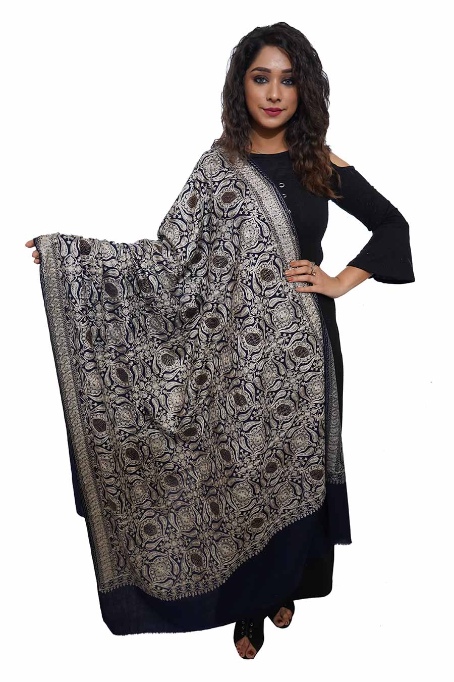 Hand Embroidered Kashmiri Pashmina Shawl