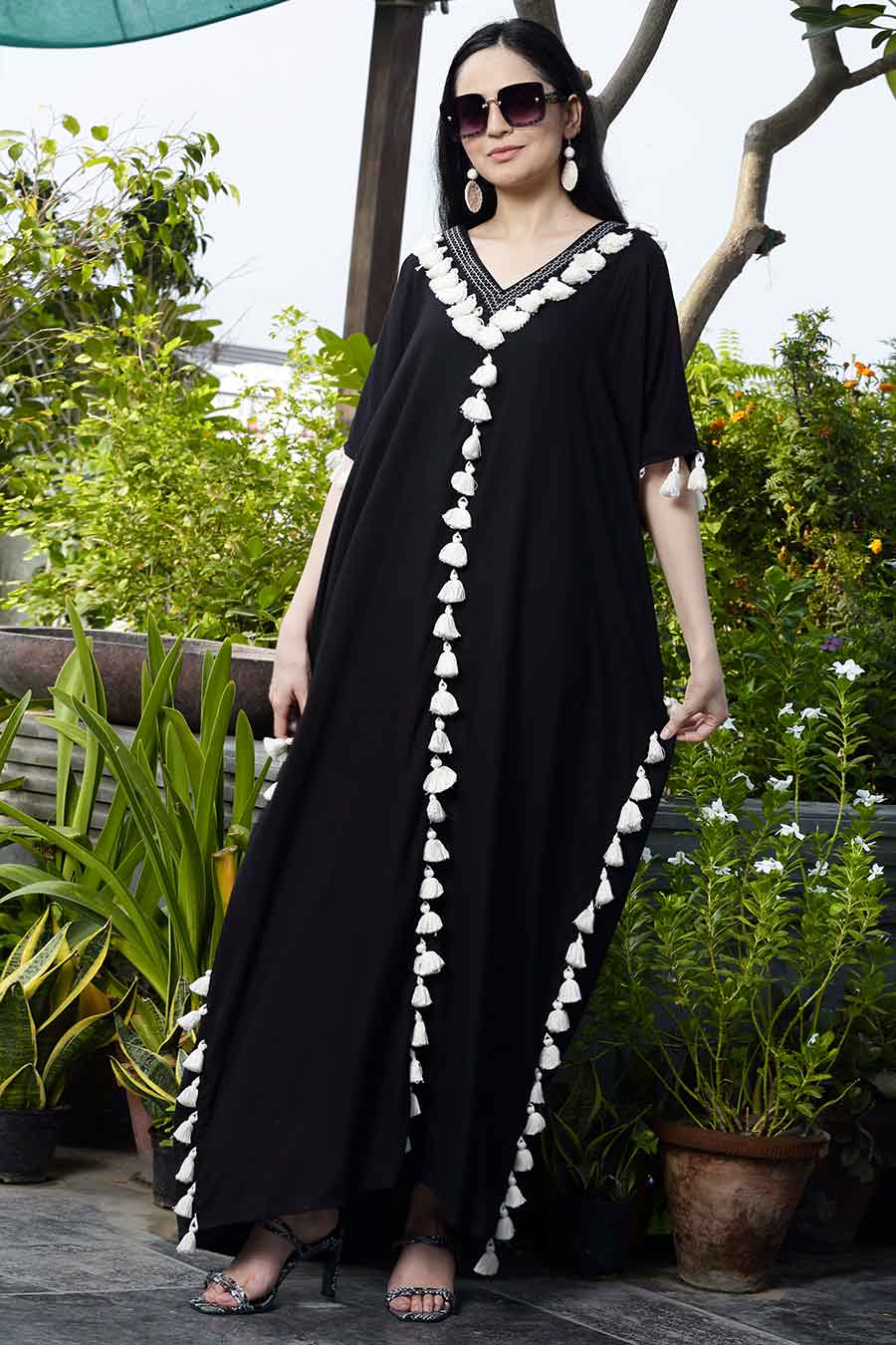 Black Cotton Contrast Tassel Kaftan