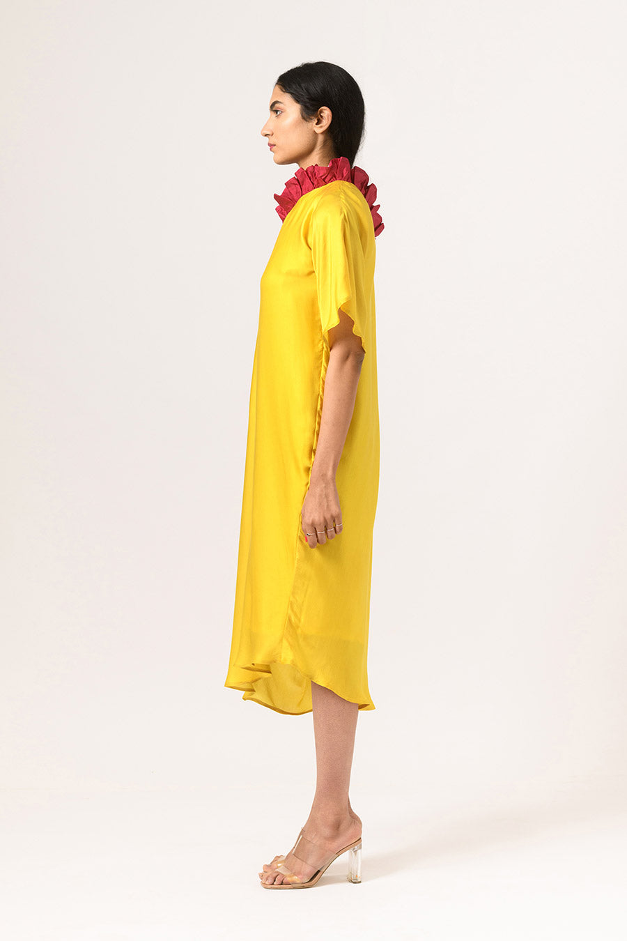 Yellow-Wine One-Shoulder Drape Dress