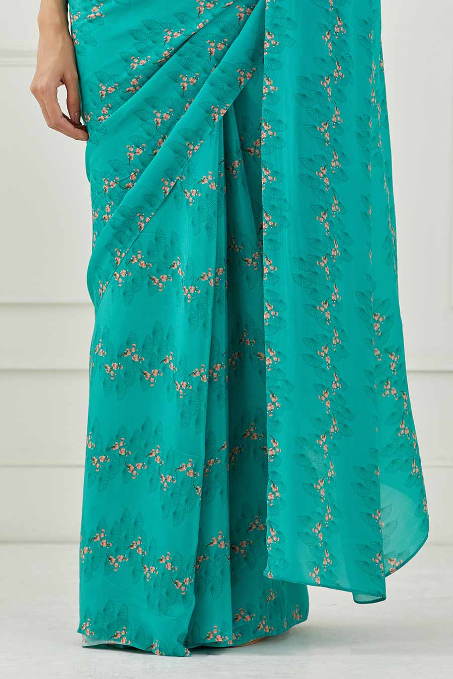 Teal Crepe Saree With Unstitched Blouse