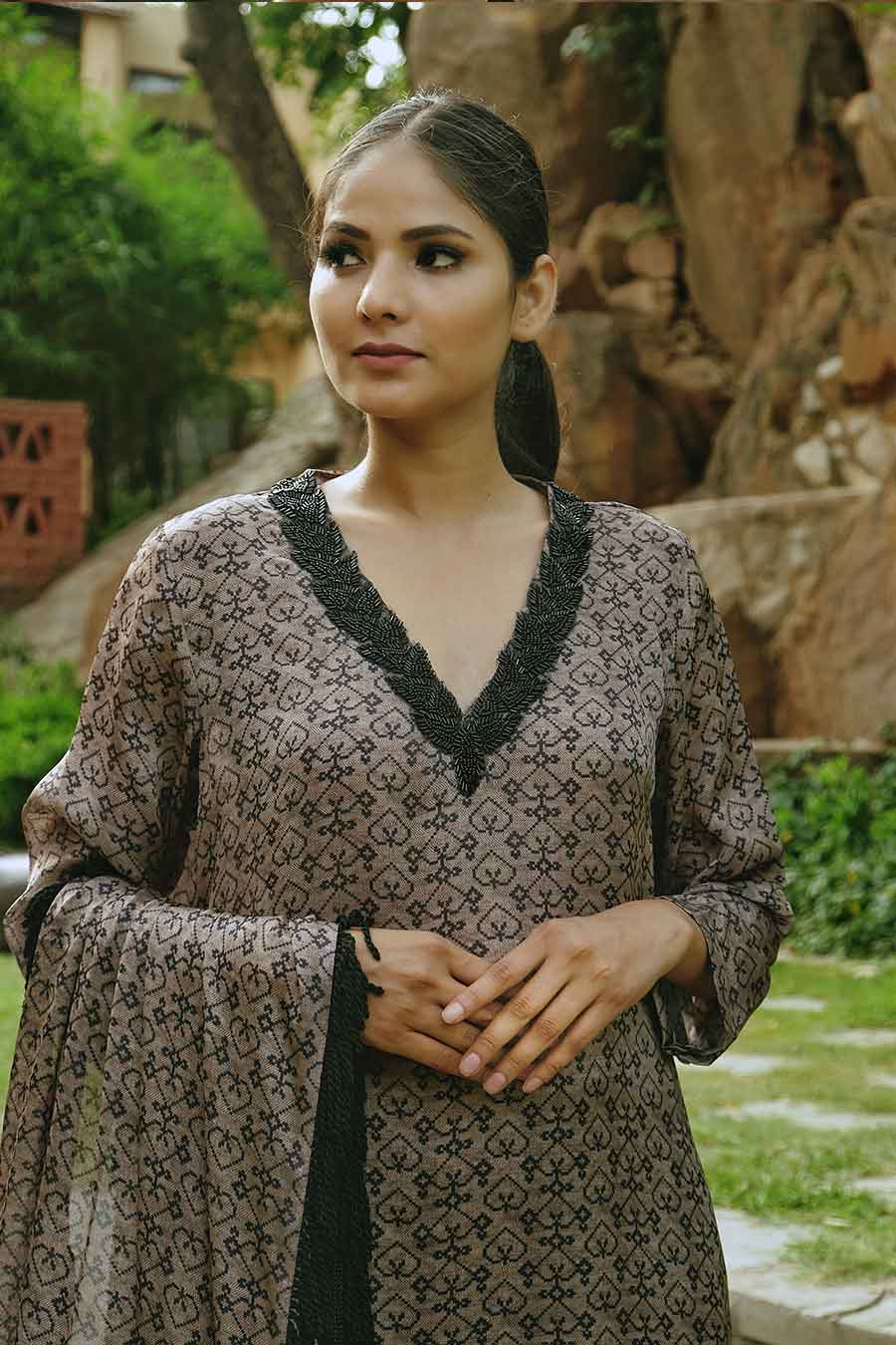 Moss Green Neck Embroidered Kurta Set