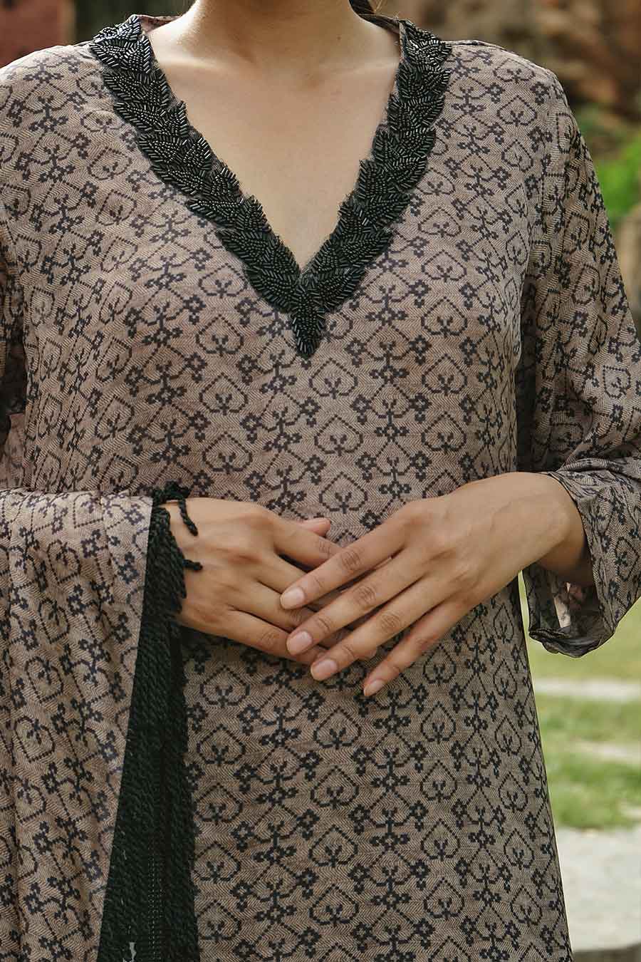 Moss Green Neck Embroidered Kurta Set